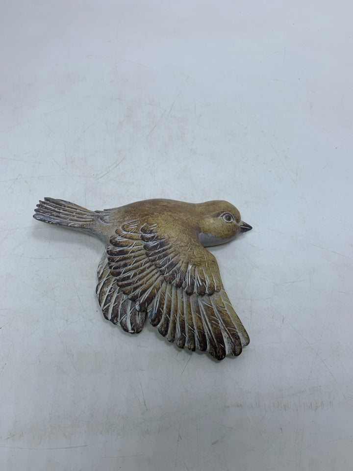 DISTRESSED FLYING BIRD W/ WINGS DOWN.