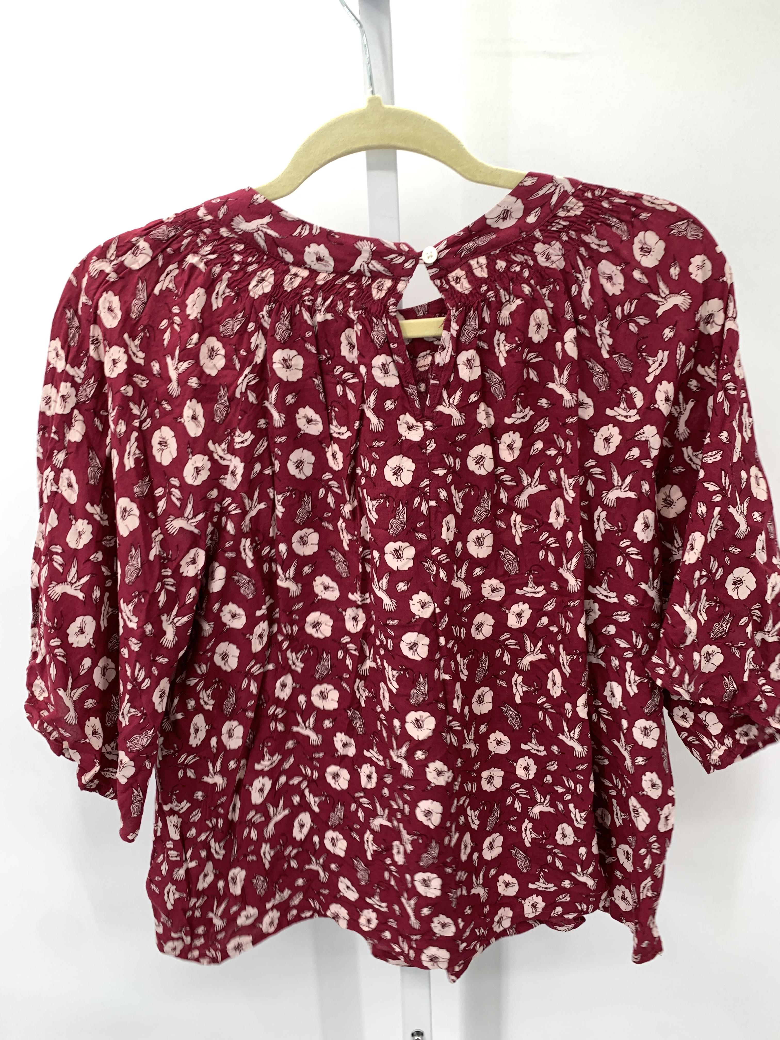 Gap Size Small Misses Short Sleeve Shirt