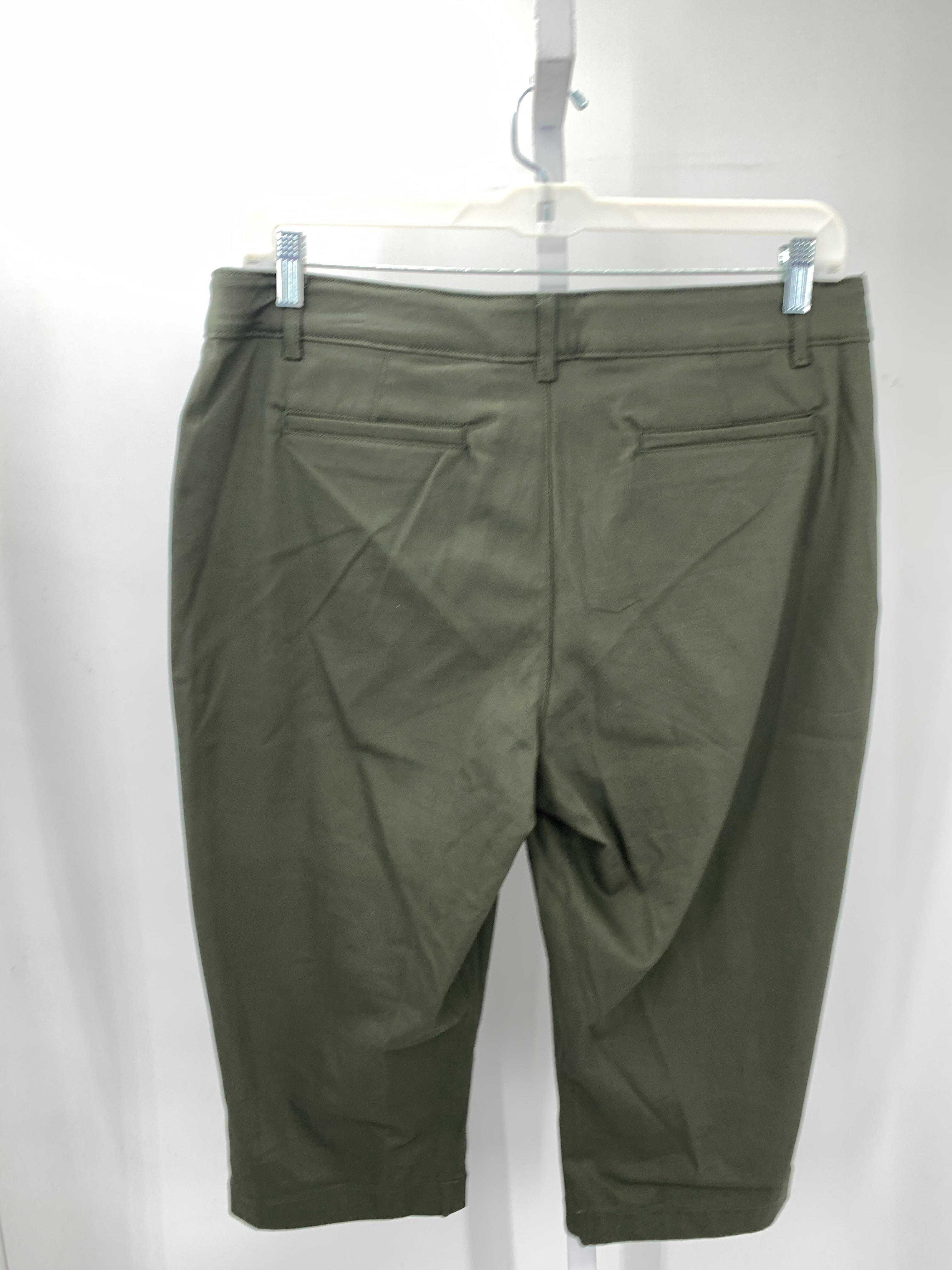 St. Johns Bay Size 16 Misses Capri Pants