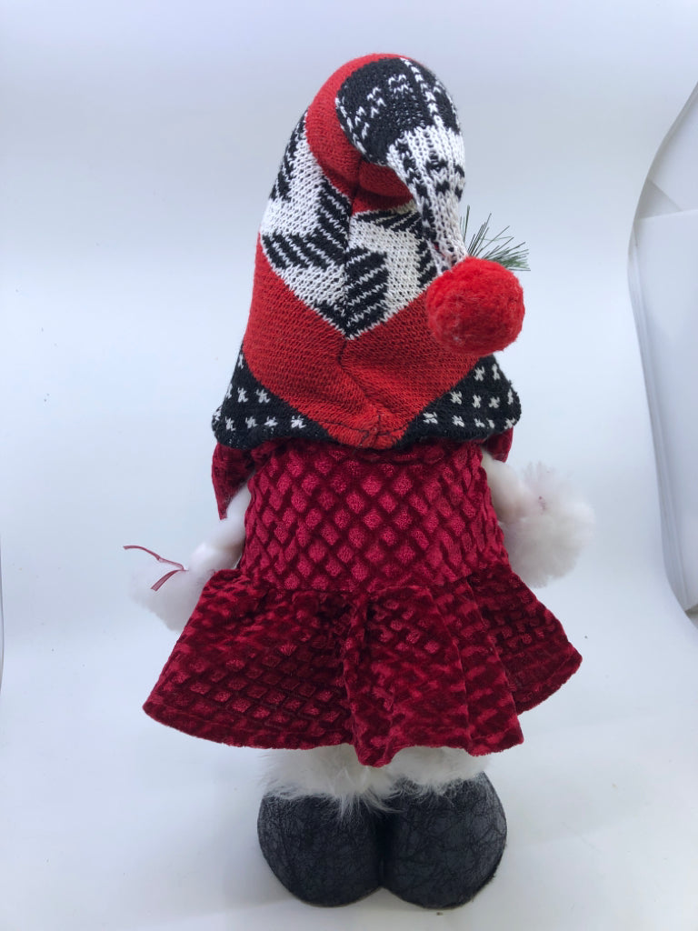 RED DRESS GIRL GNOME.