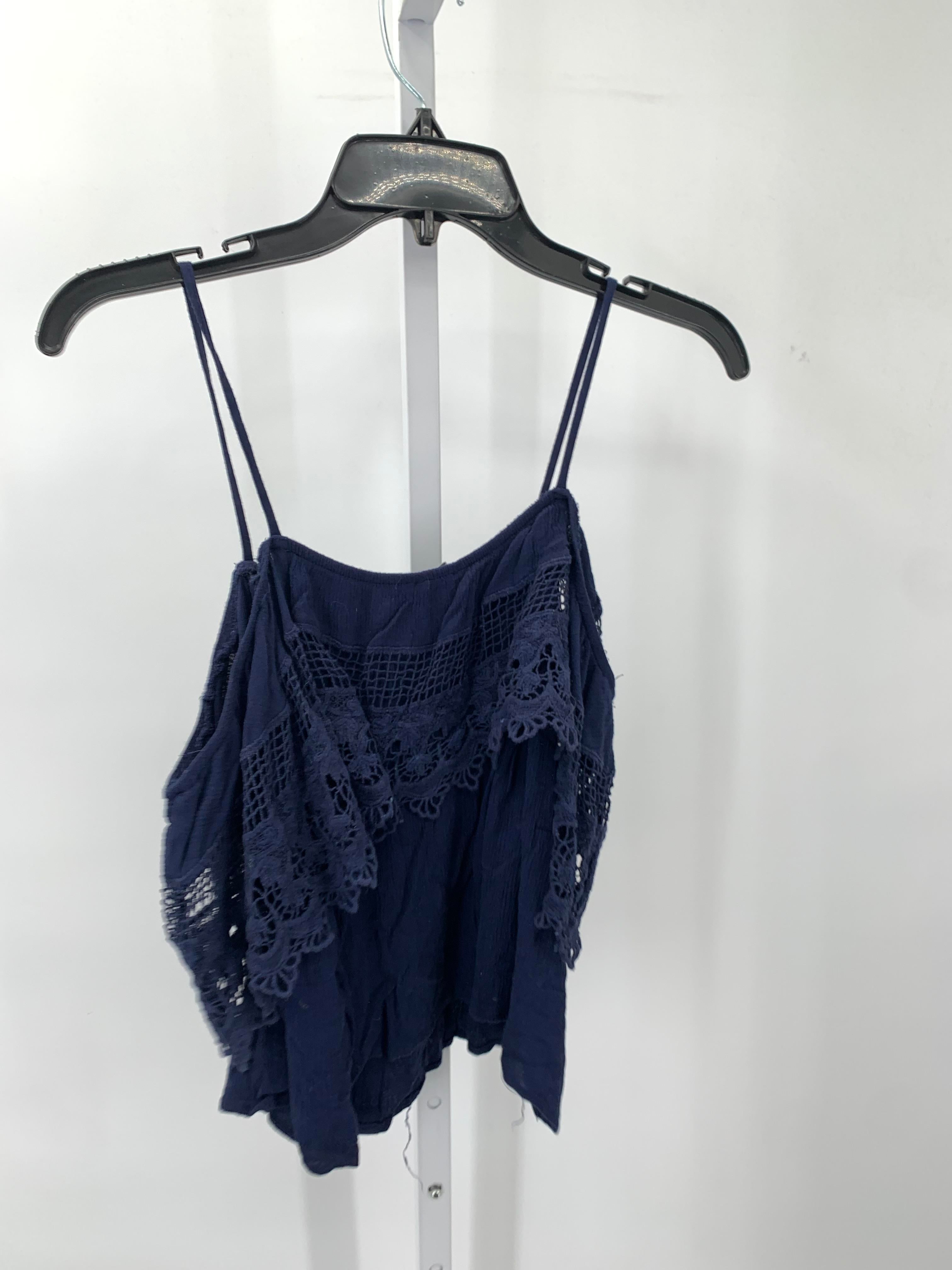 Charlotte Russe Size Medium Juniors Short Sleeve Shirt