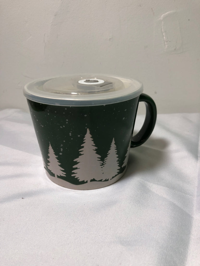 GREEN CHRISTMAS TREE SOUP MUG W LID.