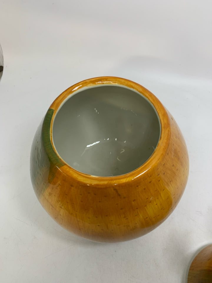 VTG SAKURA SONOMA PEAR CERAMIC PAINTED COOKIE JAR.