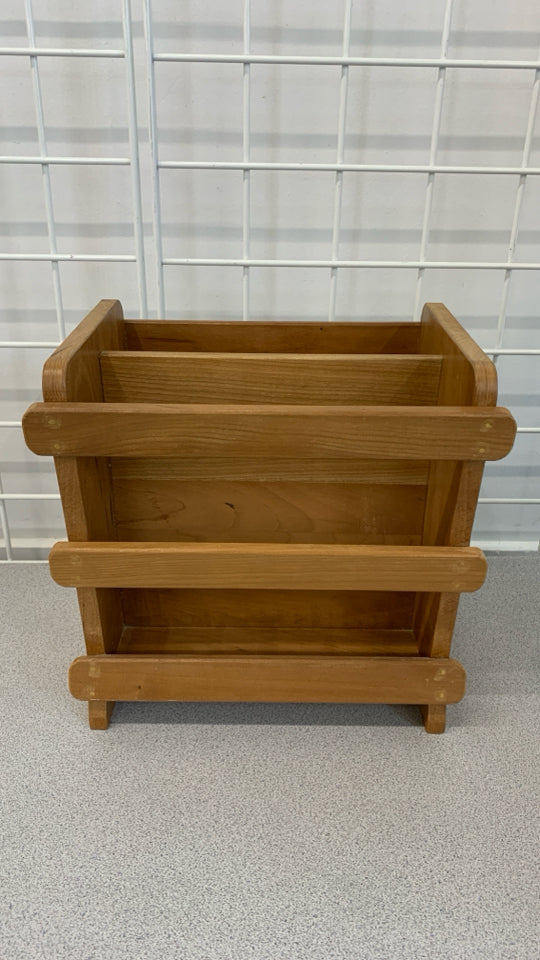 WOODEN MAGAZINE RACK.