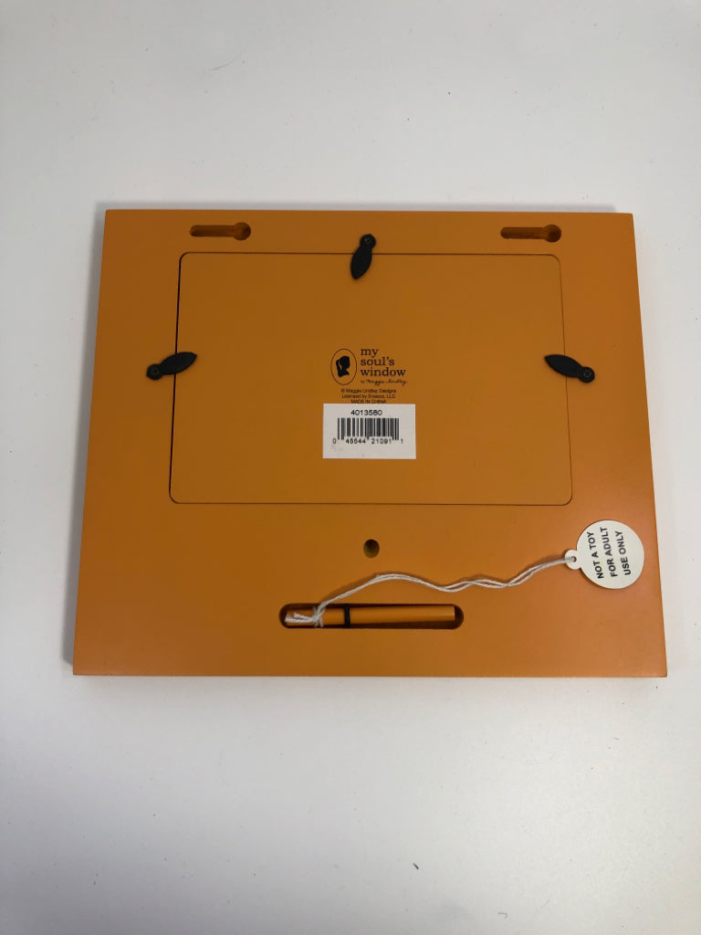 NWT ORANGE "SPARKLE" PHOTO FRAME.