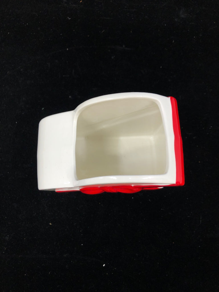 CERAMIC WHITE HEART PLANTER W/RED BOW.