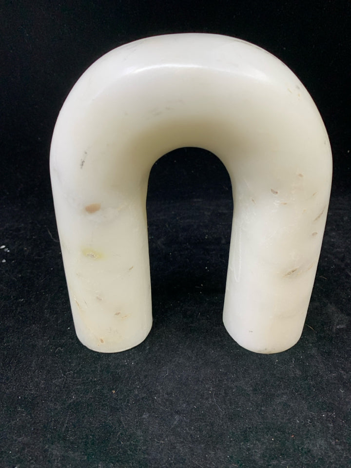 WHITE MARBLE ARCH FIGURINE.