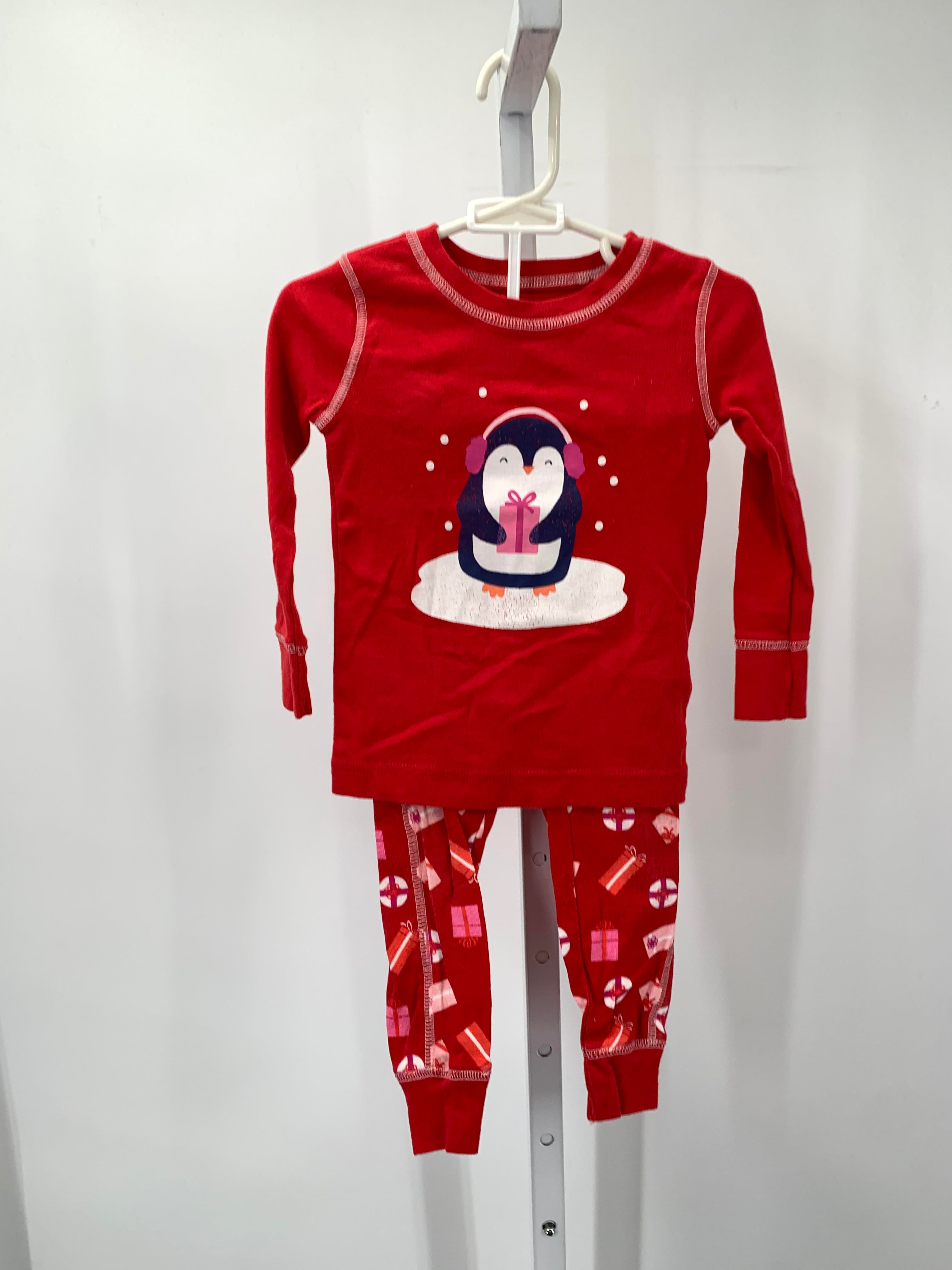 PENGUINS PRESENTS KNIT