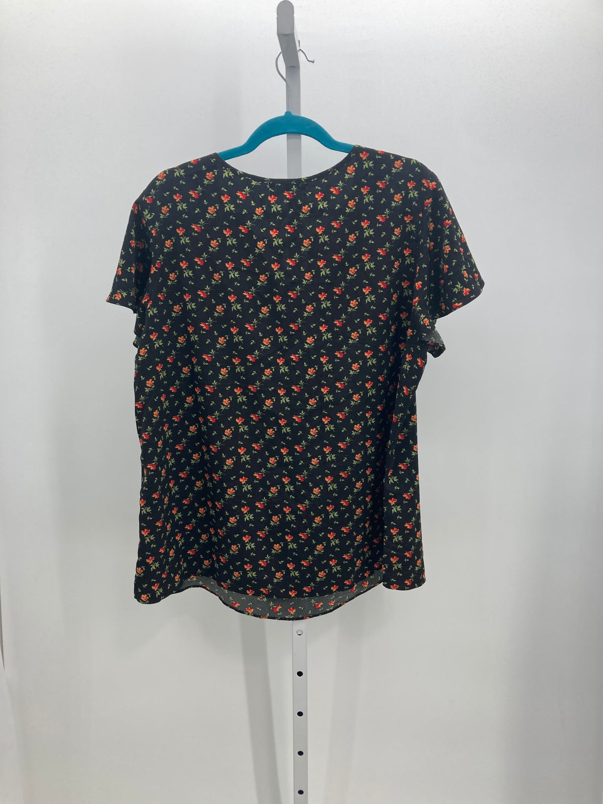 Size 1X Womens Short Sleeve Shirt