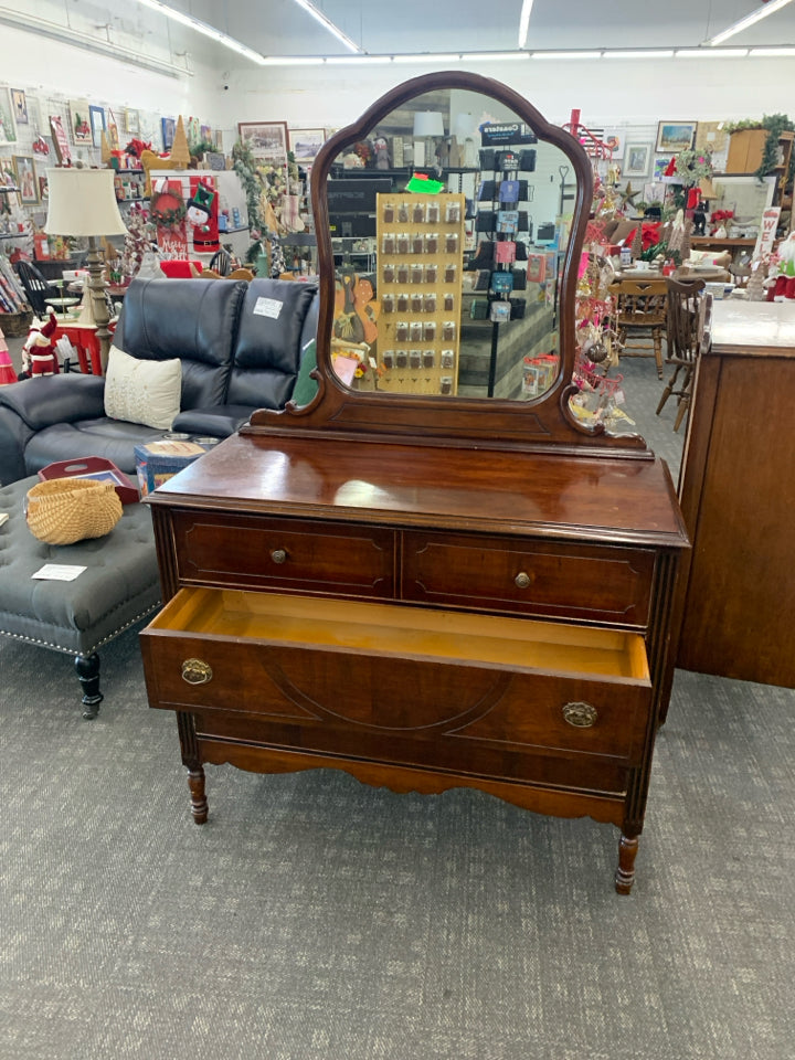 VTG DARK WOOD 4 DRAWEr WITH ATTACHED MIRROR DRESSER.