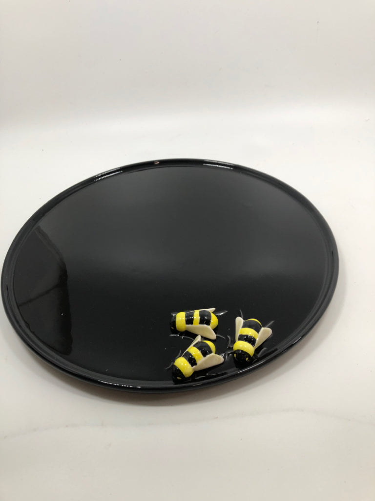 BEES SERVING PLATTER.