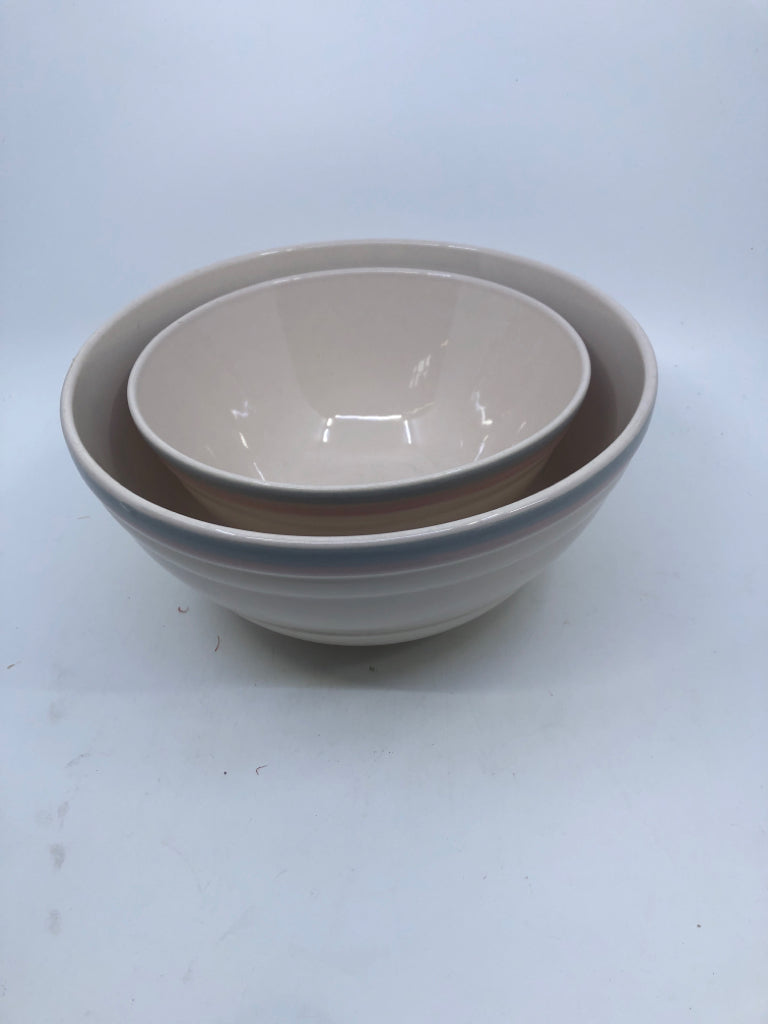 2 PINK AND GREY PFALTZGRAFF NESTING MIXING BOWLS.