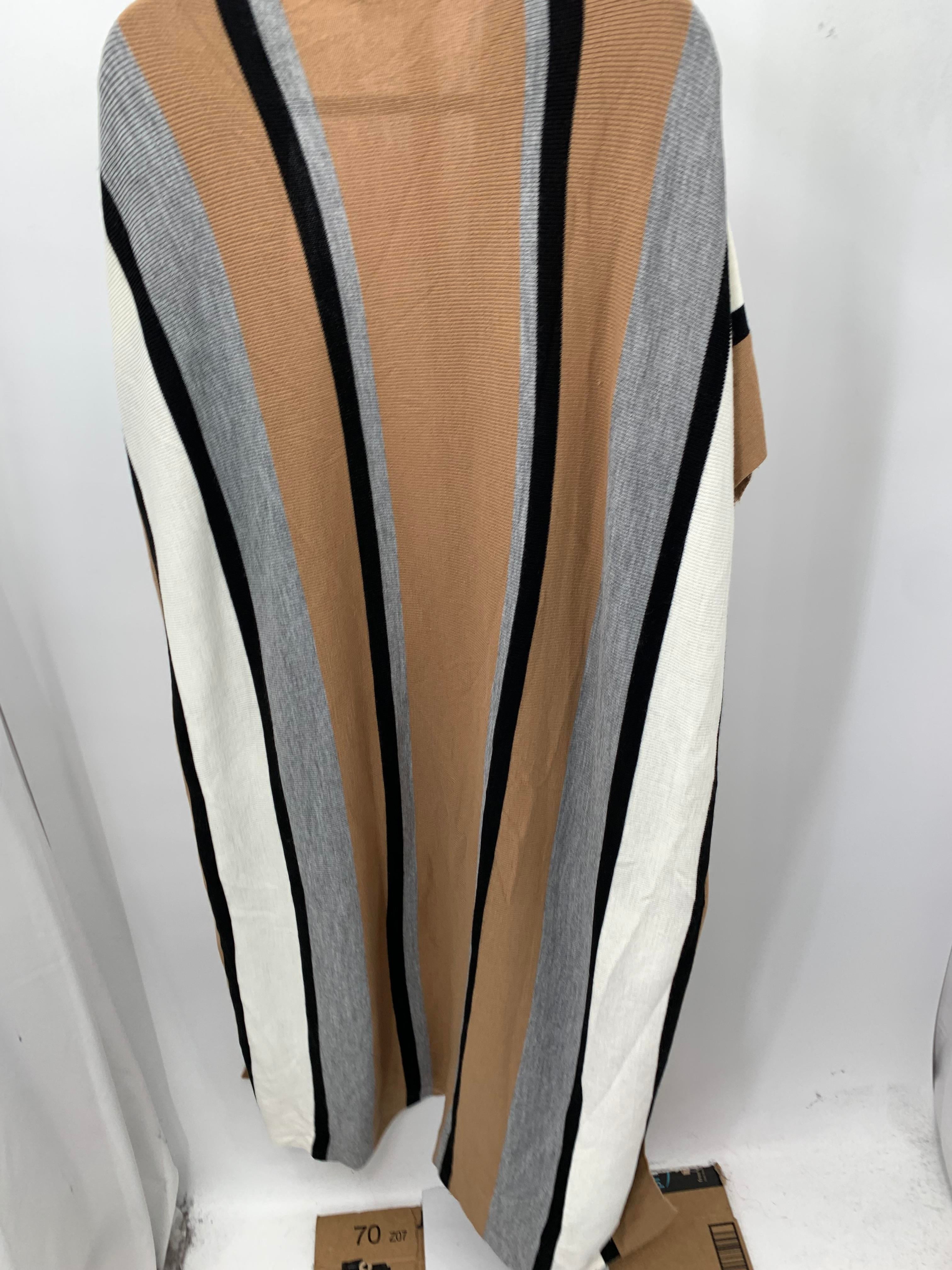 Size Medium Misses Shawl