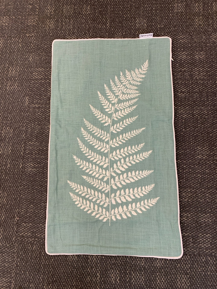 GREEN & WHITE BOTANICAL FERN THROW PILLOW COVER.