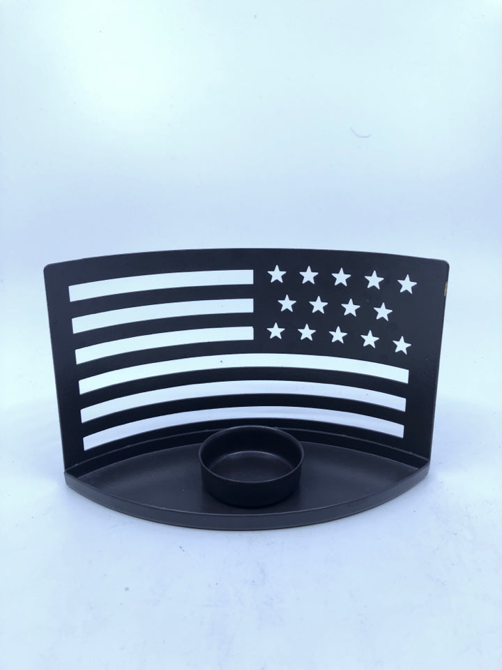 AMERICAN FLAG METAL TEA LIGHT CANDLE HOLDER.