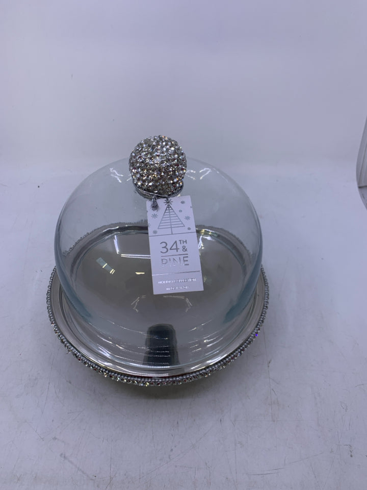 METAL BASE W/ GLASS DOME JEWELED.