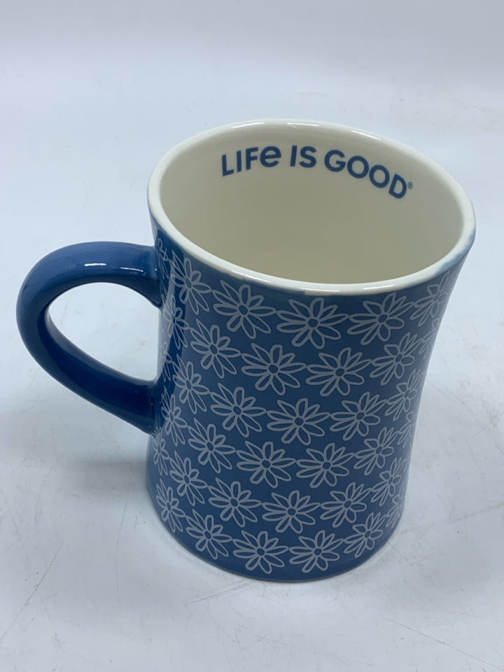 BLUE DAISY LIFE IS GOOD MUG.