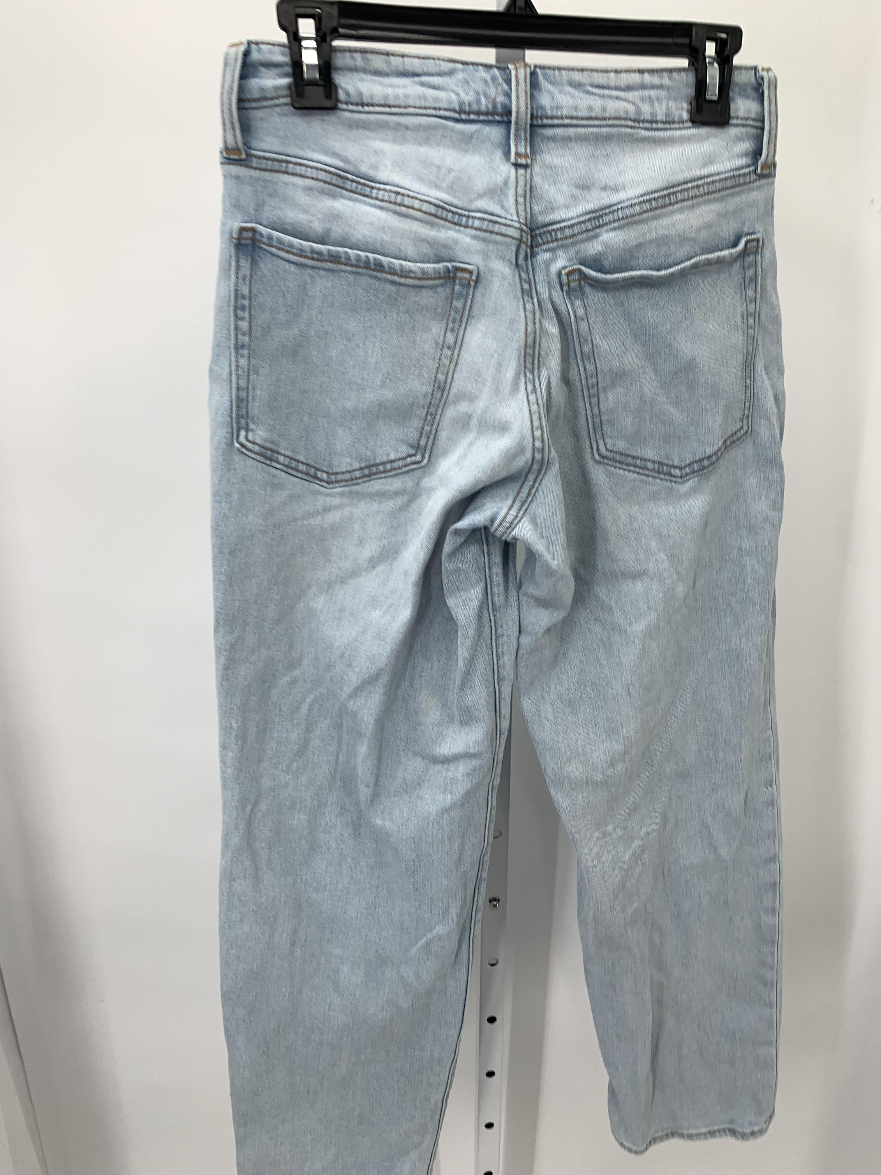Old Navy Size 6 Misses Jeans