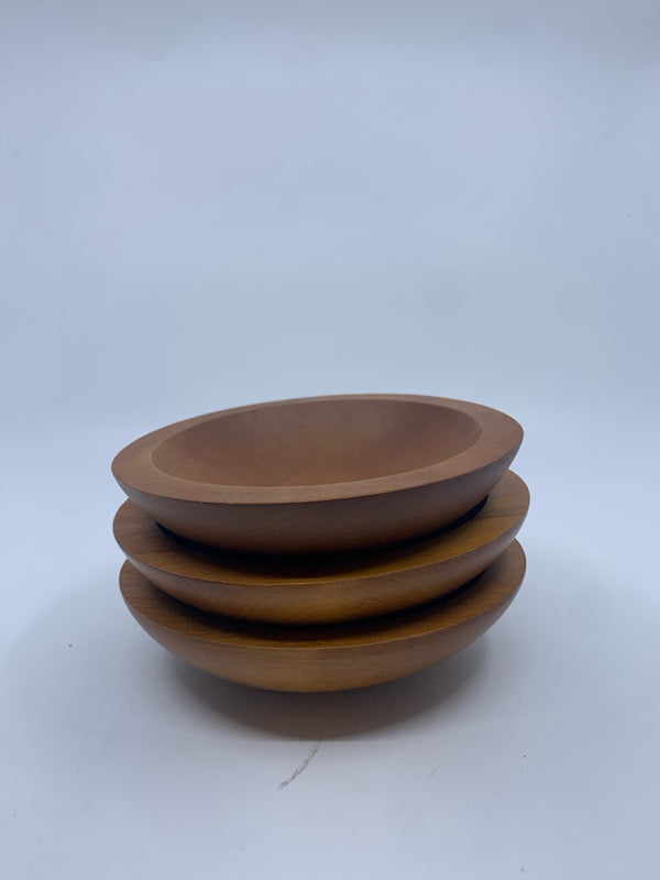 3 WOOD NUT BOWLS.