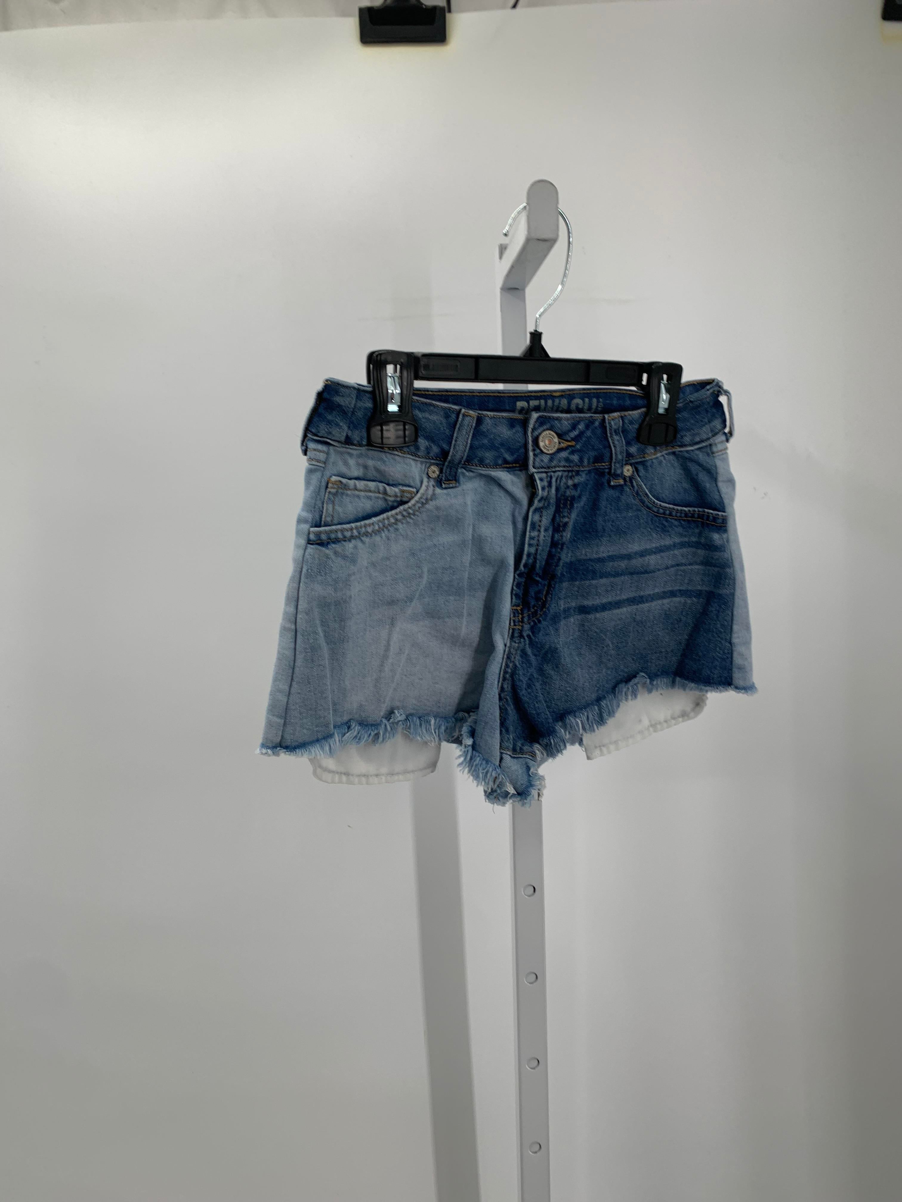 Size 7 Juniors Shorts