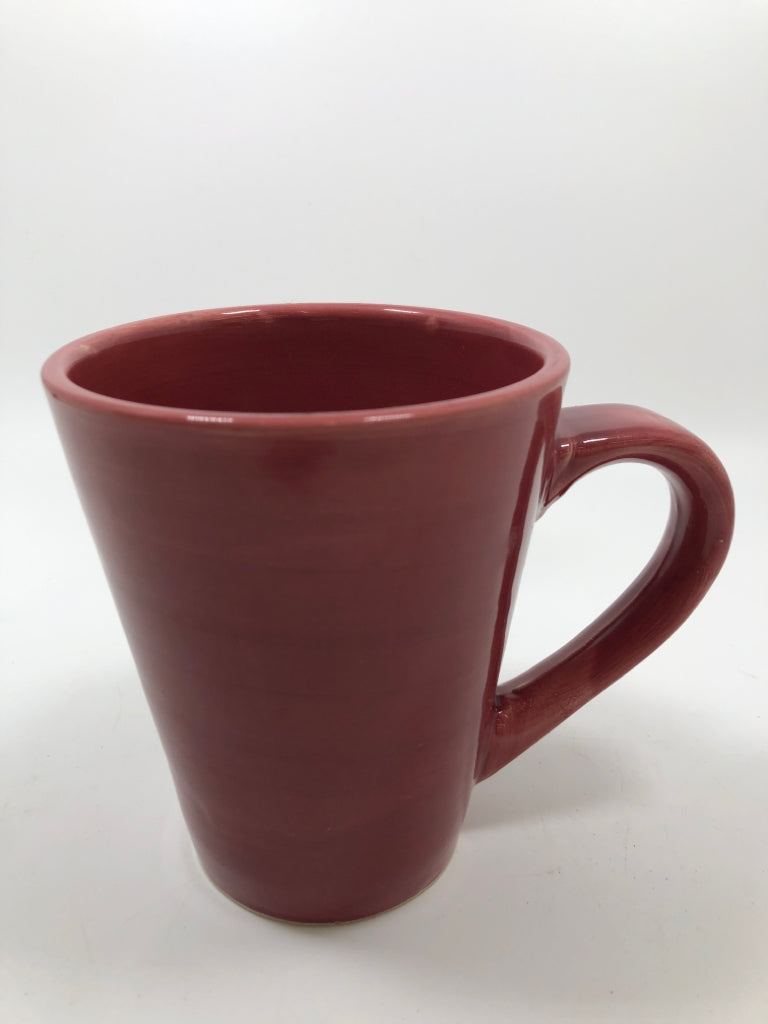 MAROON CERAMIC MUG.