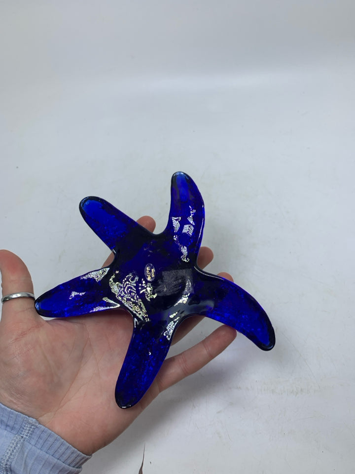 GLASS STARFISH OIL SLIK PAPERWEIGHT.