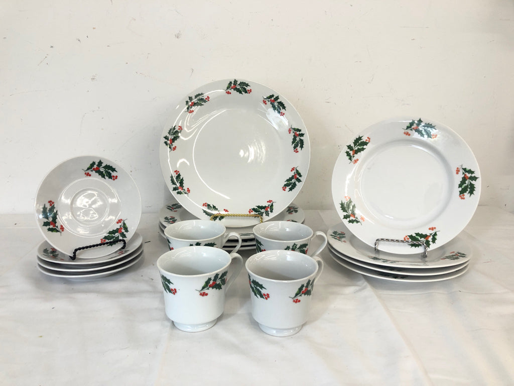 16PC HOLLY & BERRY DISH SET- 4 DINNER PLATES, 4 SAUCERS, 4 CUPS, 4 LUNCH PLATES.