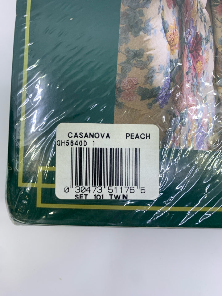NIB TWIN SIZED SHEET SET.
