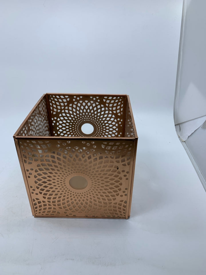 ROSE GOLD PIERCED CANDLE HOLDER W/ GLASS PANES.