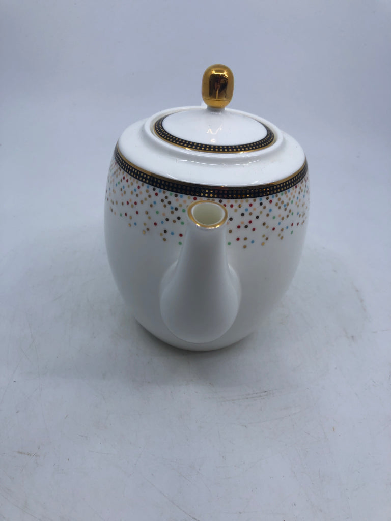 WHITE TEA POT W/ CONFETTI DETAIL TEAVANA.