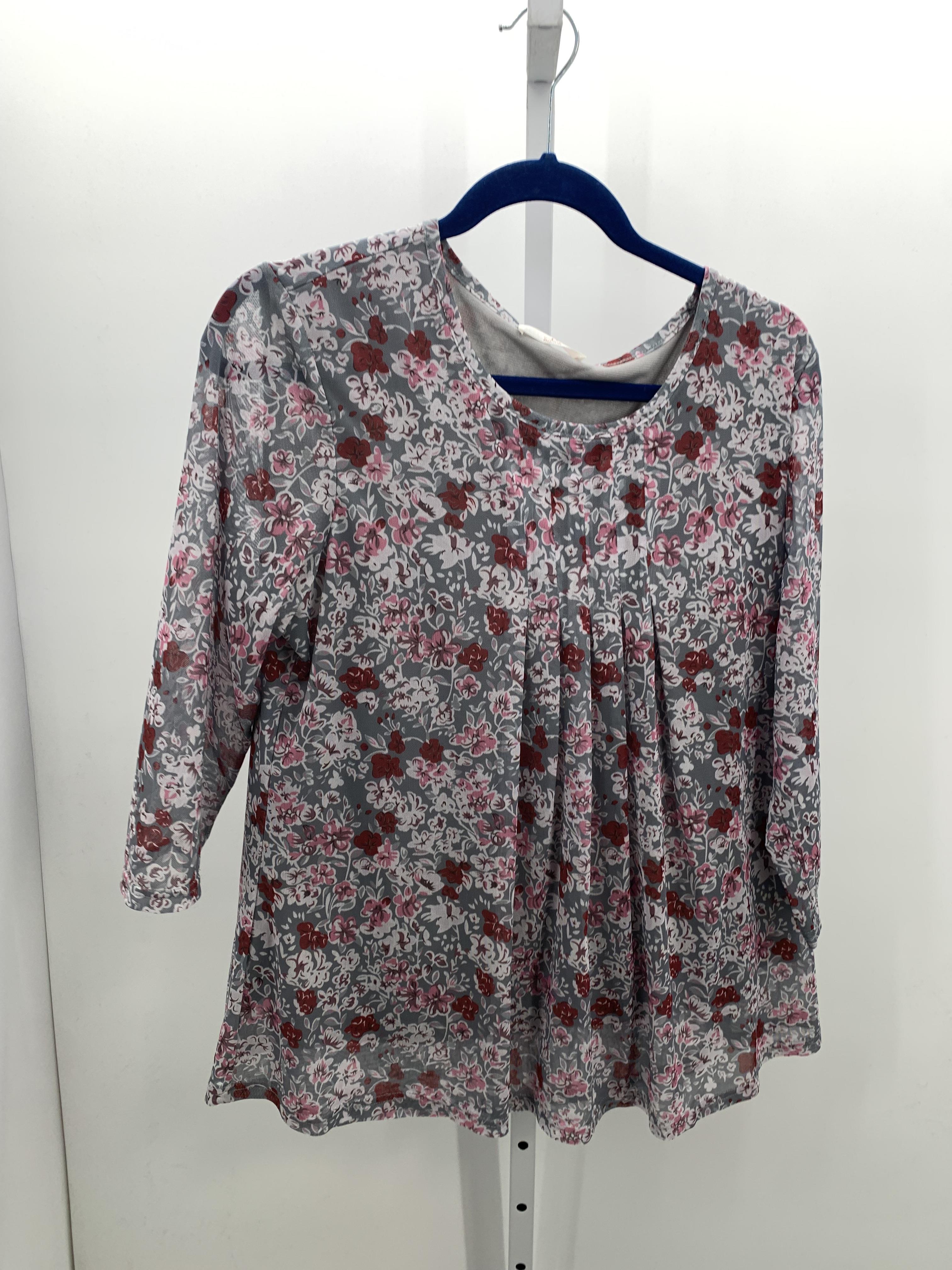 Size Extra Large Misses 3/4 Sleeve Shirt