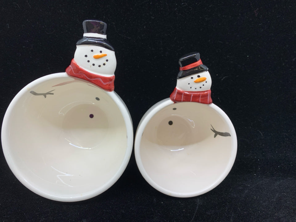 2 SNOWMAN NESTING BOWLS.