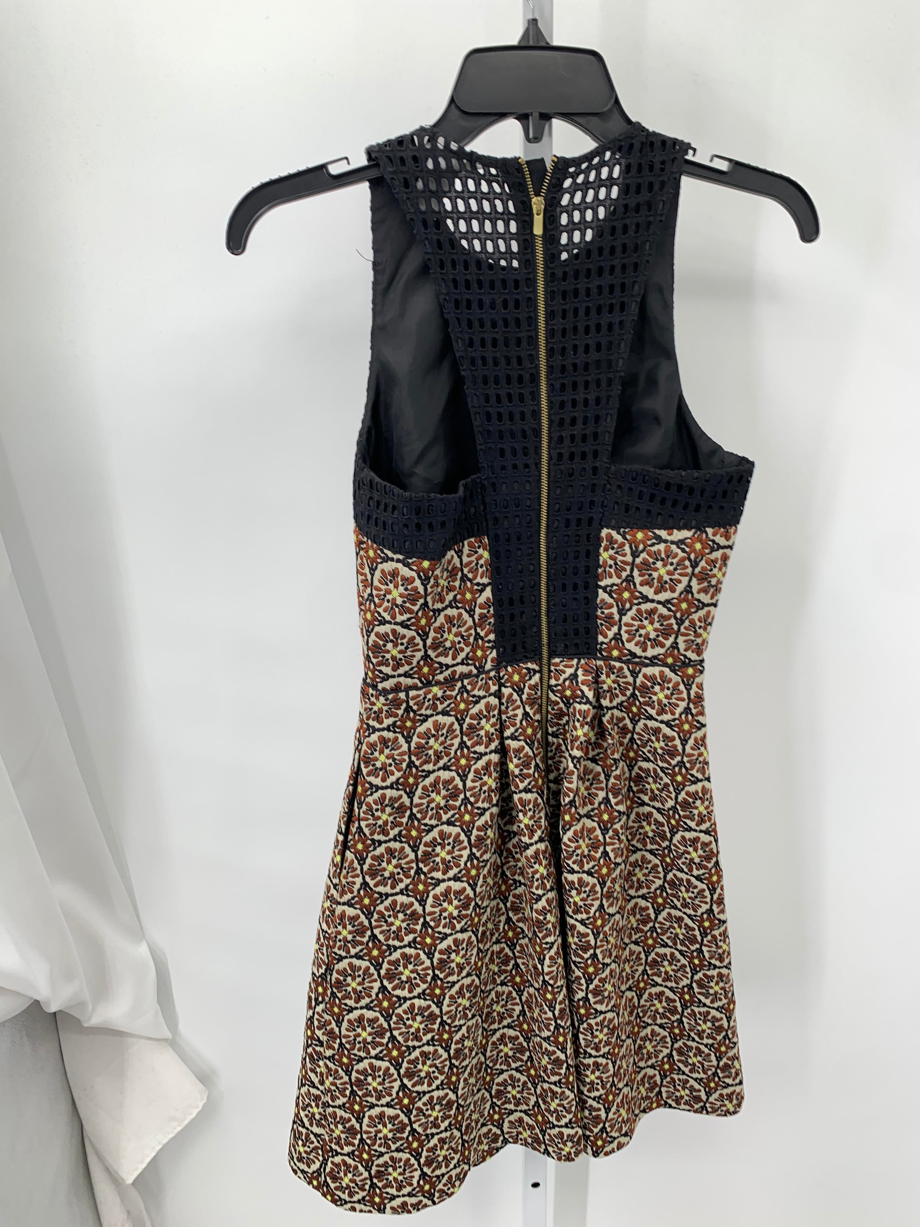 H&M Size 2 Misses Short Sleeve Dress