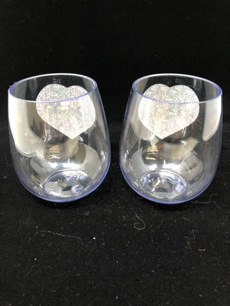 2 PLASTIC STEMLESS WINE TUMBLERS "LOVE".