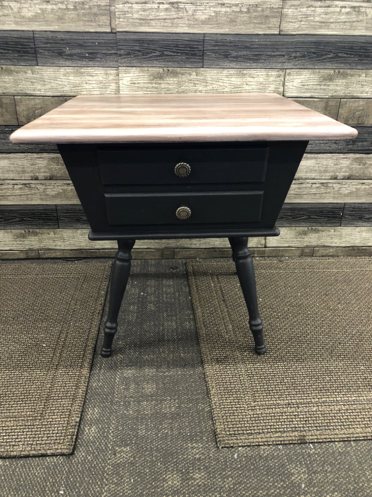 SQUARE WHITE WASHED SIDE TABLE W/BLACK BOTTOM, TWO DRAWERS.