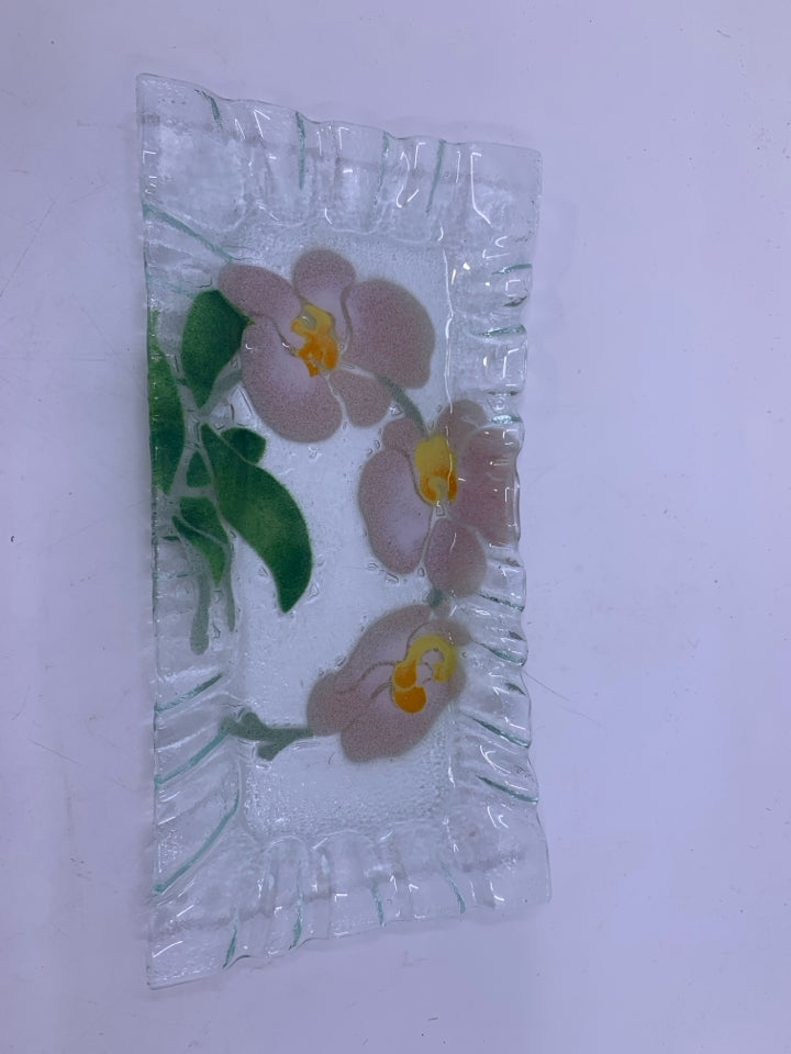 RECTANGLE FUSED GLASS WHITE/PINK FLORAL TRAY RUFFLED EDGE.