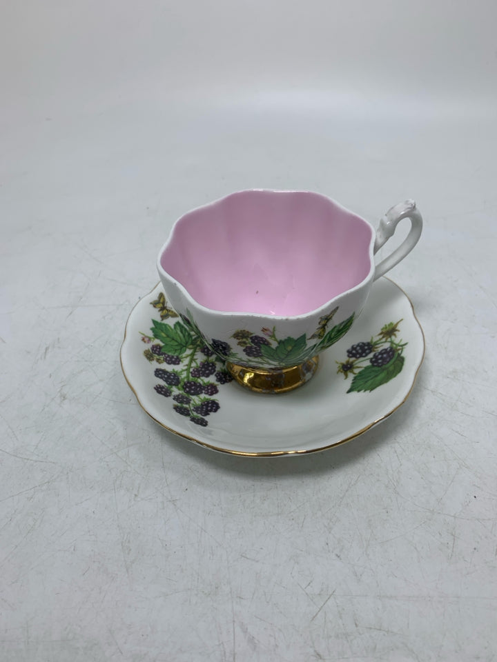 BLACKBERRIES W/ INSIDE GOLD RIM.