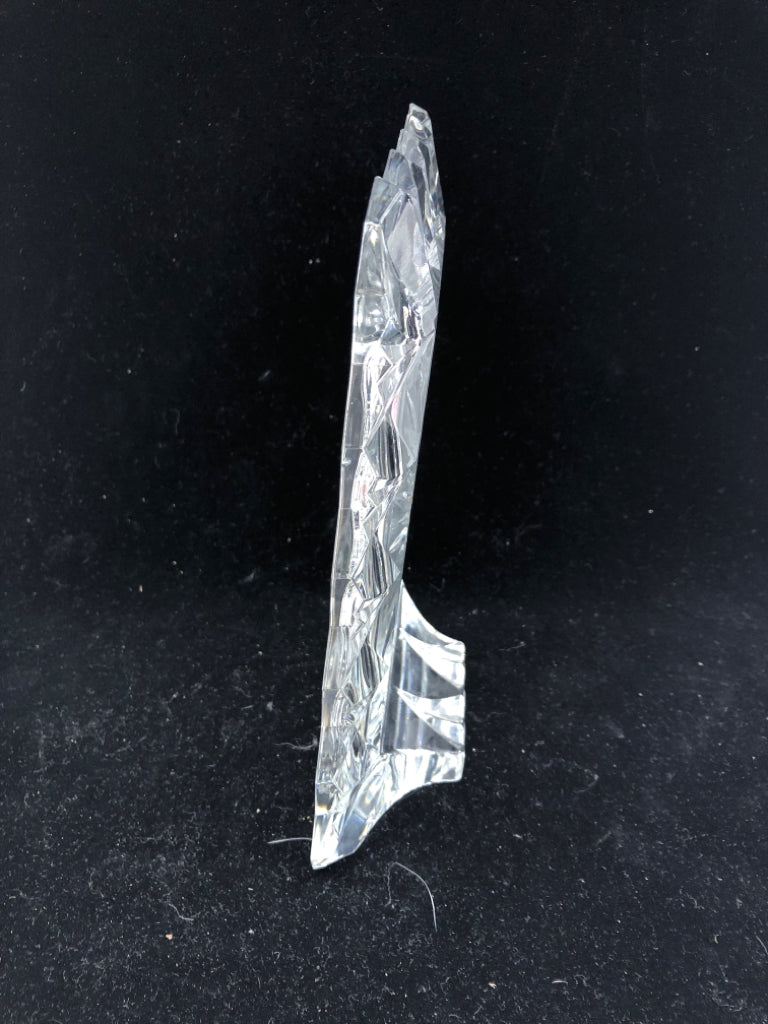 HEAVY CRYSTAL PHOTO FRAME.