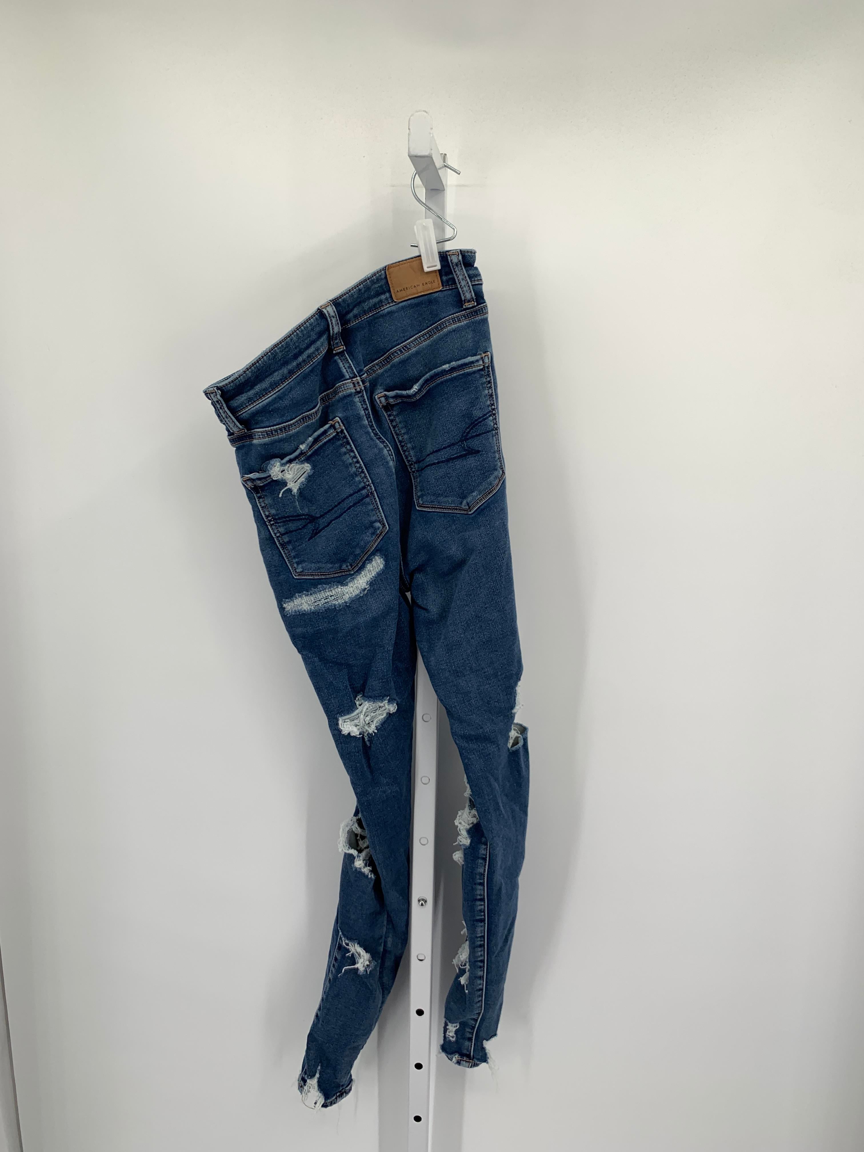 American Eagle Size 2 Juniors Jeans