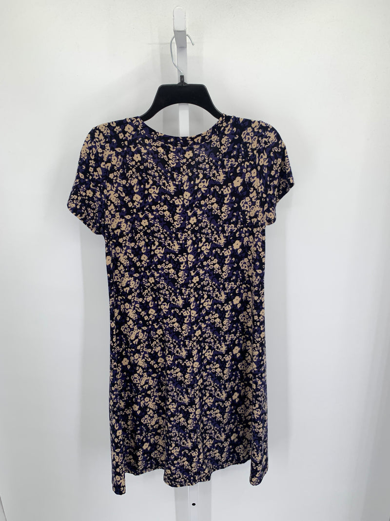 Gilli Size Medium Misses Short Sleeve Dress