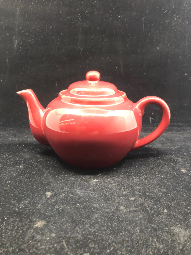 OLD AMSTERDAM MAROON TEAPOT WITH LEAVES INFUSER.