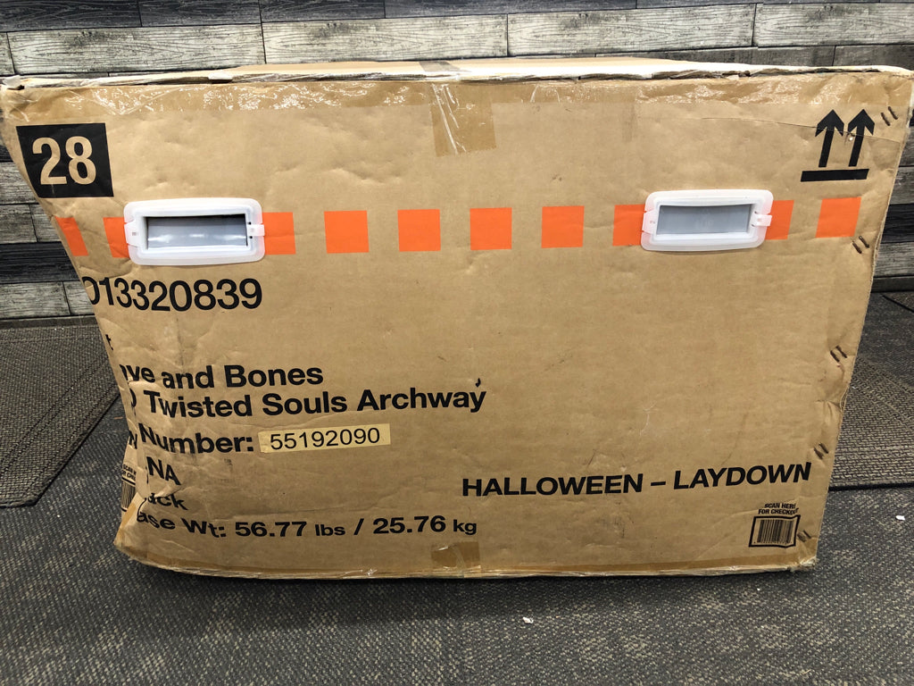 NIB TWISTED SOULS INFLATABLE ARCHWAY.