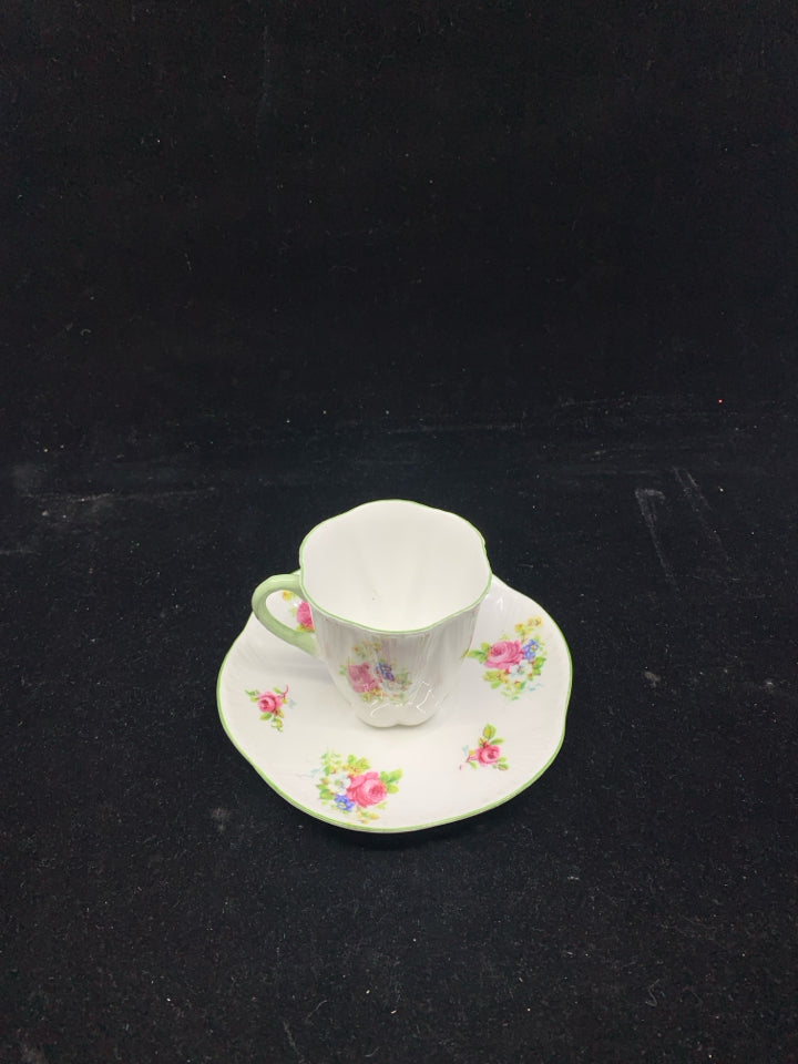 VTG PINK ROSES TEA CUP/SAUCER.