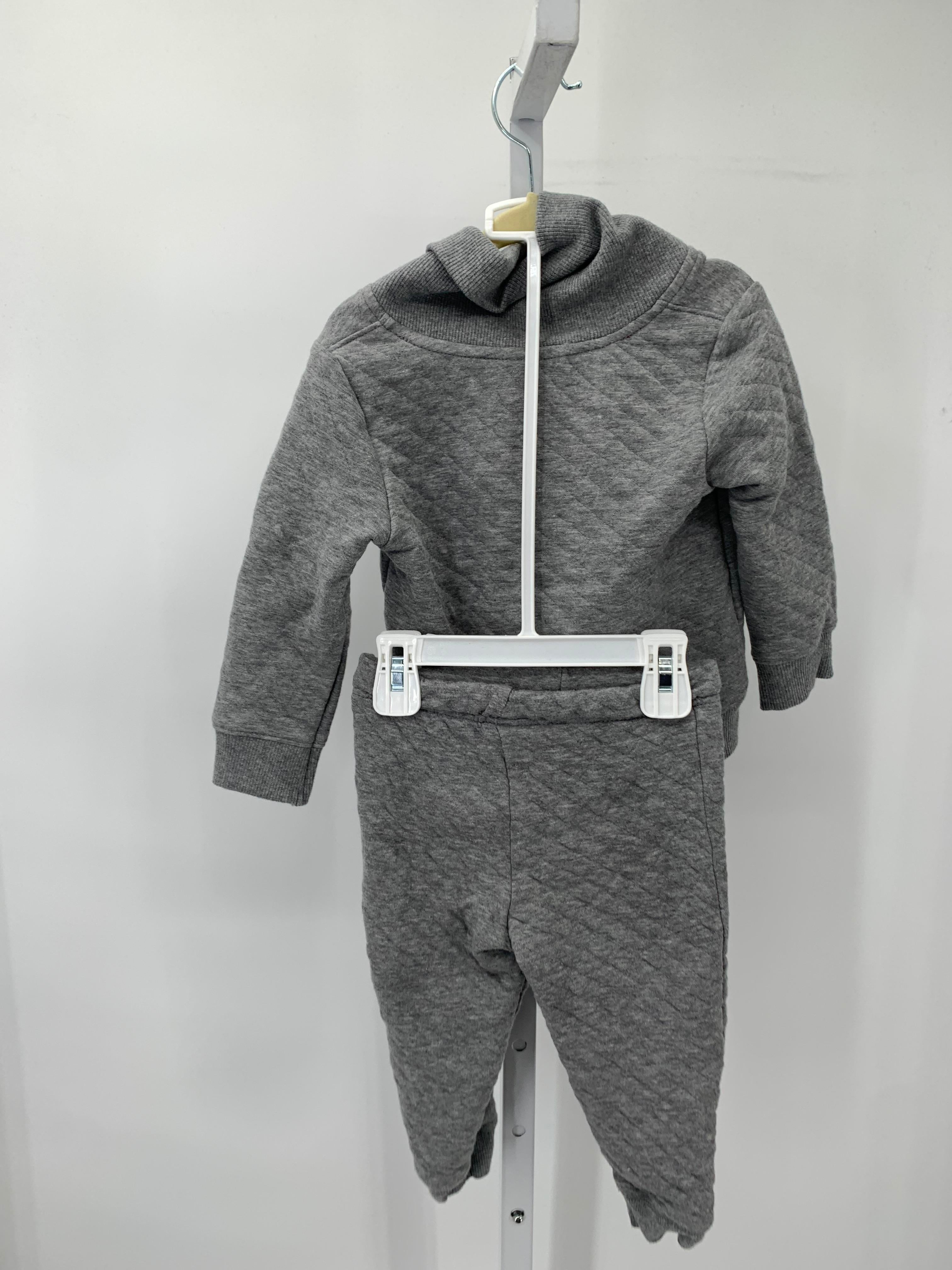 BTN DOWN SWEATER AND PANTS
