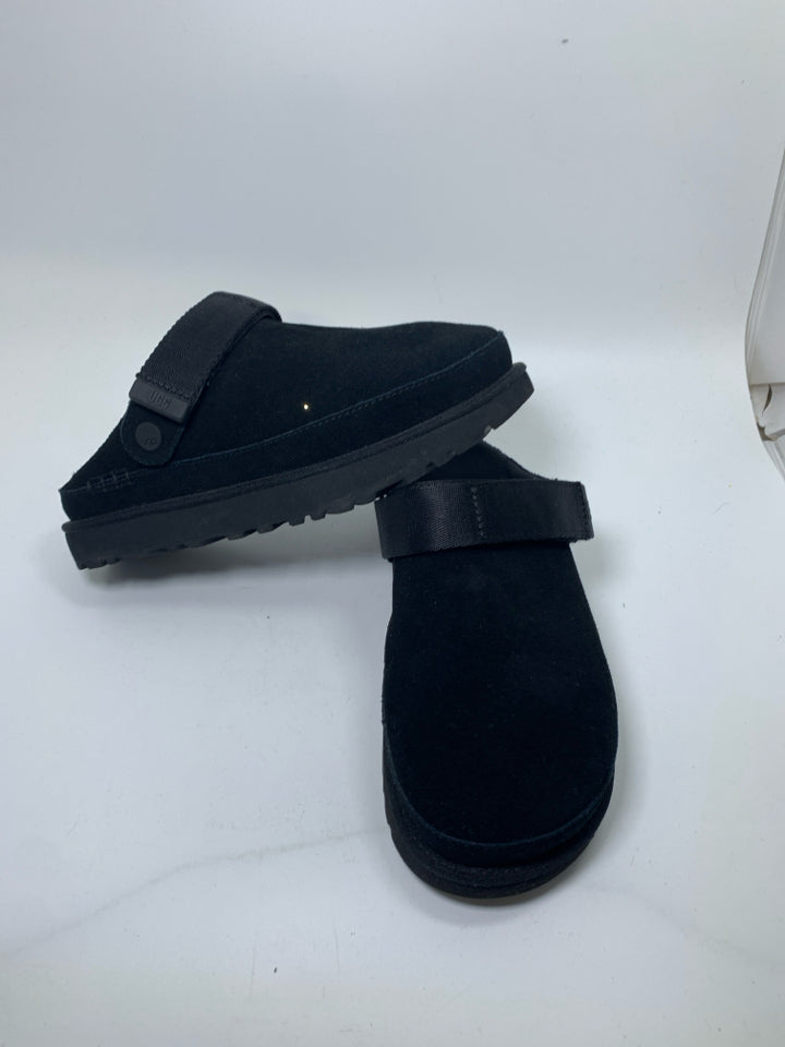 UGG Goldenstar Clogs *Minor Wear