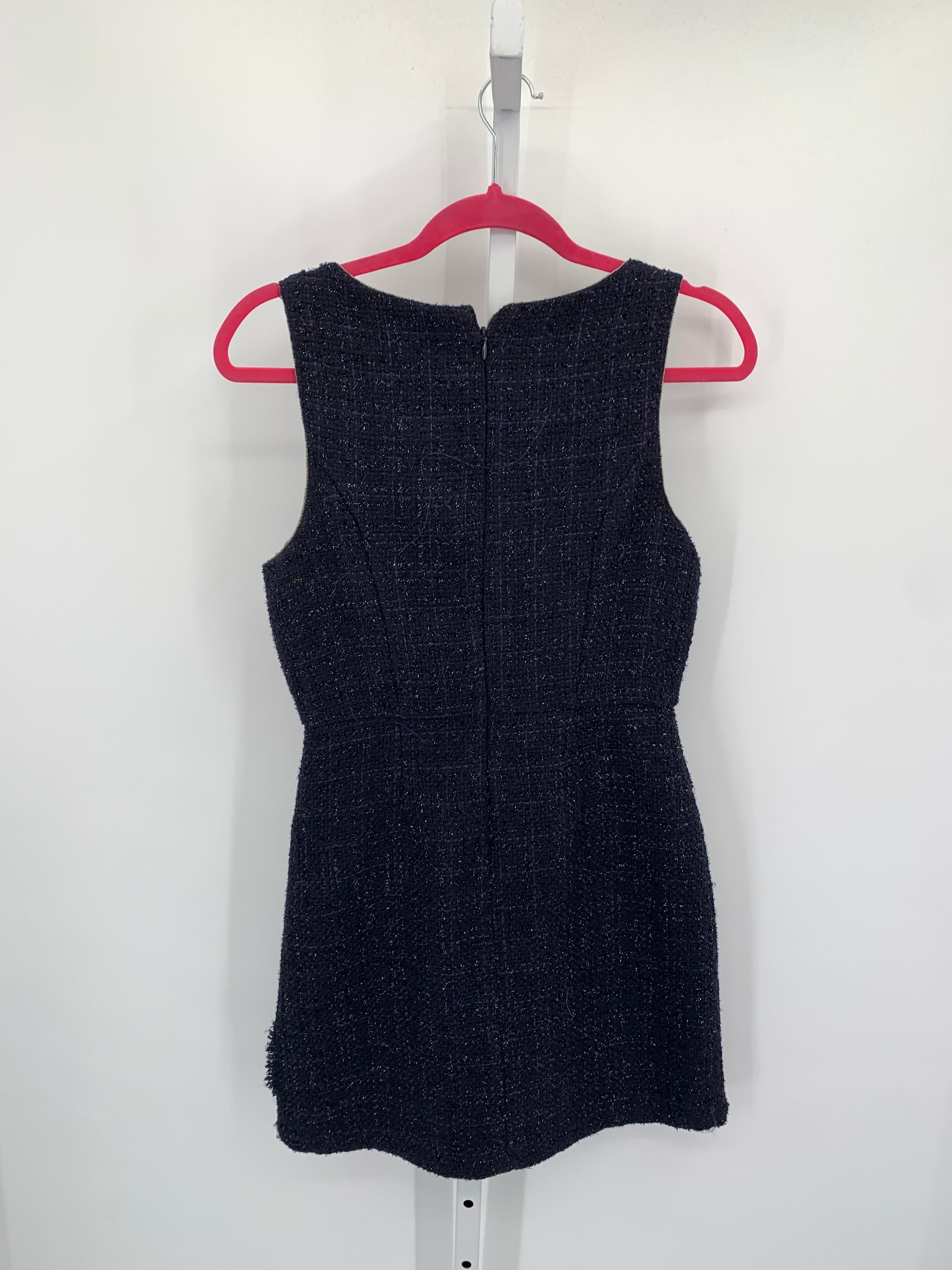 monteau Size Medium Misses Sleeveless Dress