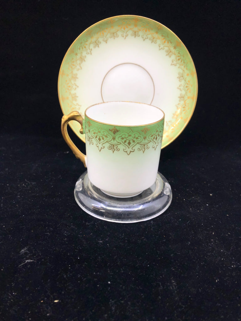 VTG GREEN W GOLD ACCENT TEACUP AND SAUCER.