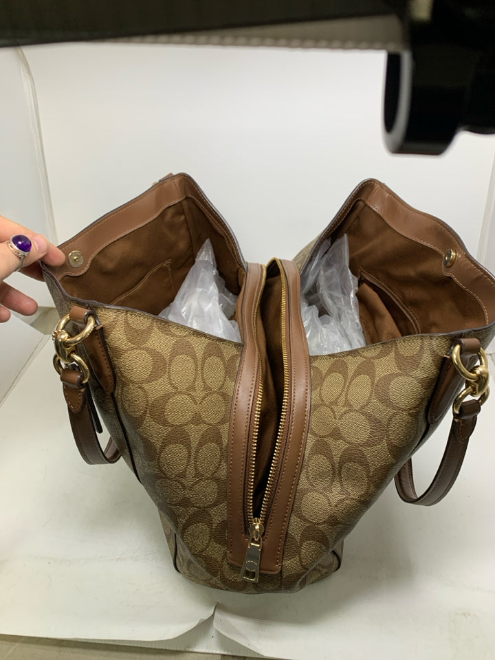 Coach F80298 Hallie Signature Canvas Shoulder Bag