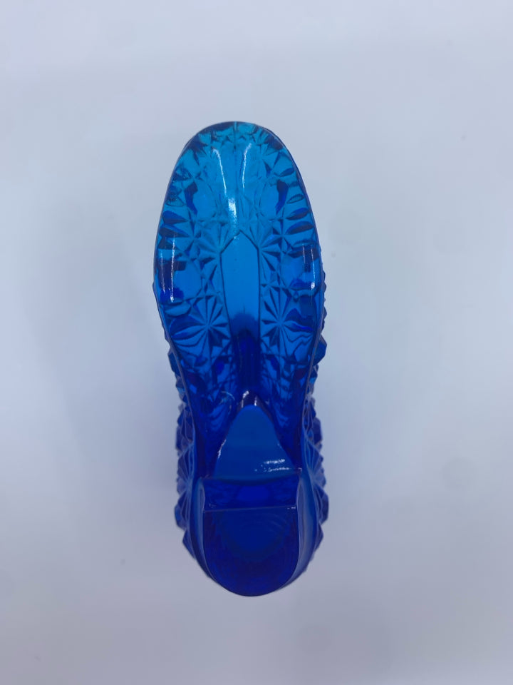 VTG BLUE GLASS VICTORIAN BOOT.