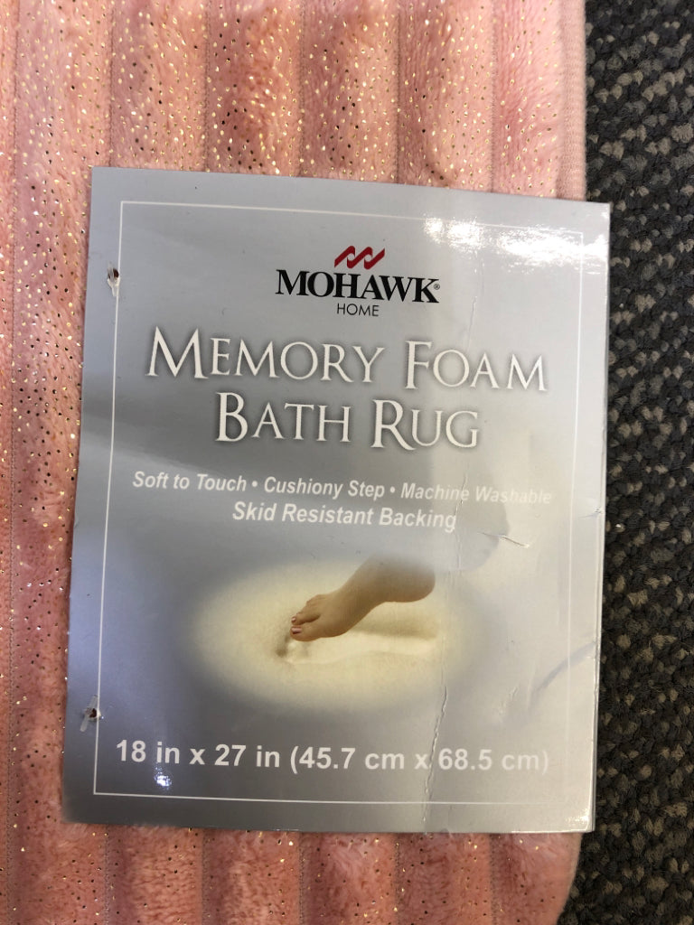 NIP PINK MEMORY FOAM BATH RUG.